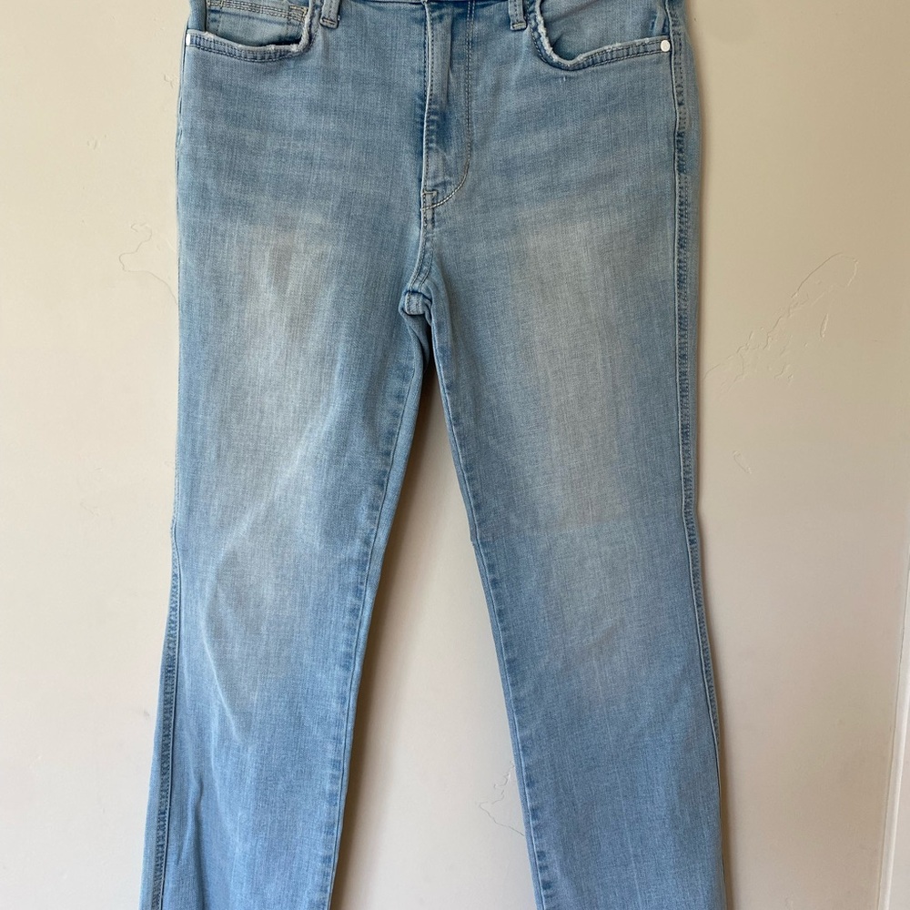 Sam Edelman Light Wash Women's Jeans - Classic Stretch Denim
